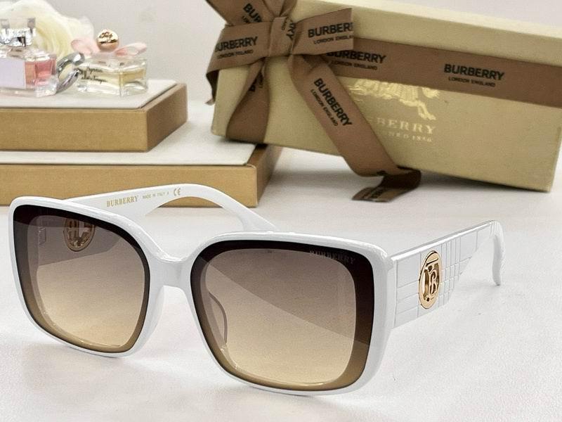 Burberry Sunglasses 324